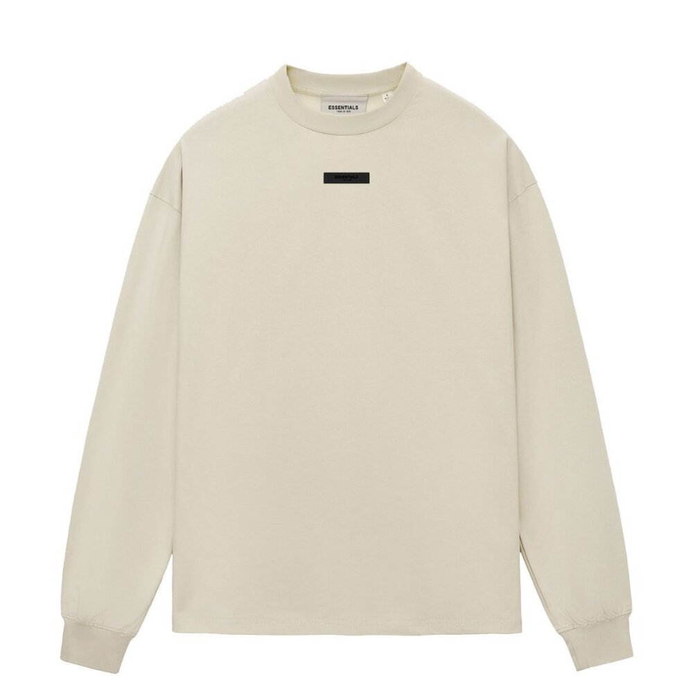 ESSENTIALS Long-sleeved T-shirt with a small logo on the chest